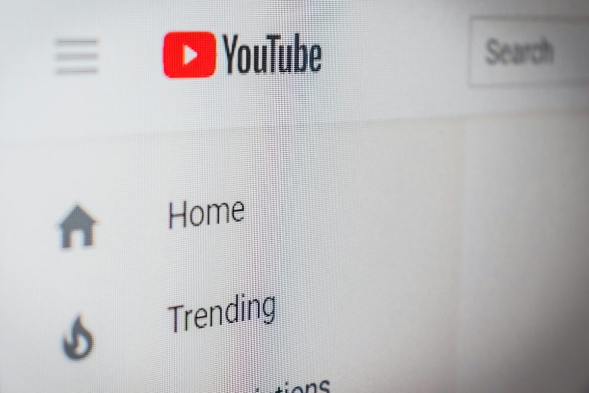 Már nem csak szórakozásra használjuk: a YouTube a tanulás világát is átalakítja